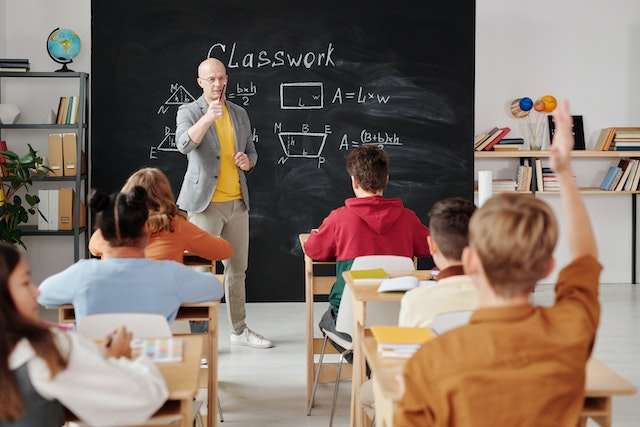Benefits of Classroom Management for Teachers and Students