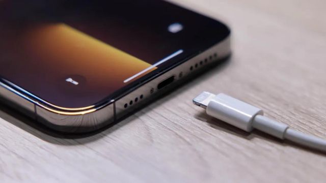 Clean Energy iPhone Charging: How It Works?