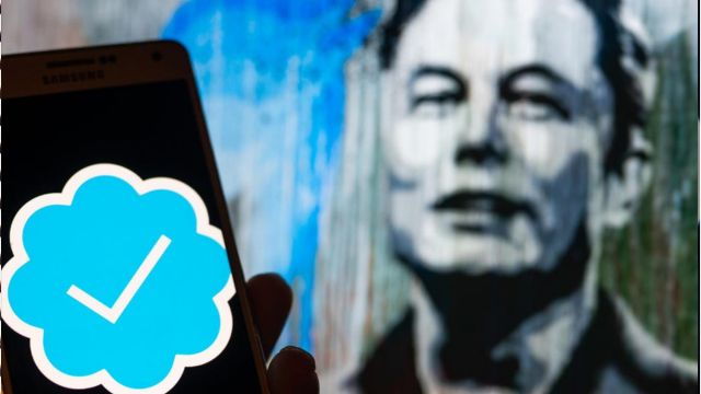 Twitter Removes Blue Checkmark Verification, Sparks User Identity Debate