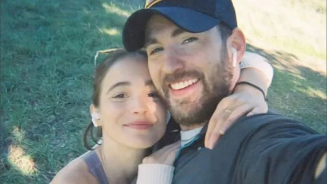 Chris Evans and Alba Baptista Tie the Knot in Cape Cod – Co-superhero Costars Attend!