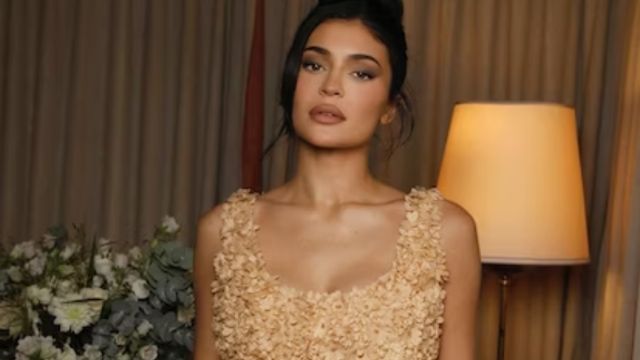 Kylie Jenner's Prada Encounter: Floral Elegance | ORBITAL AFFAIRS